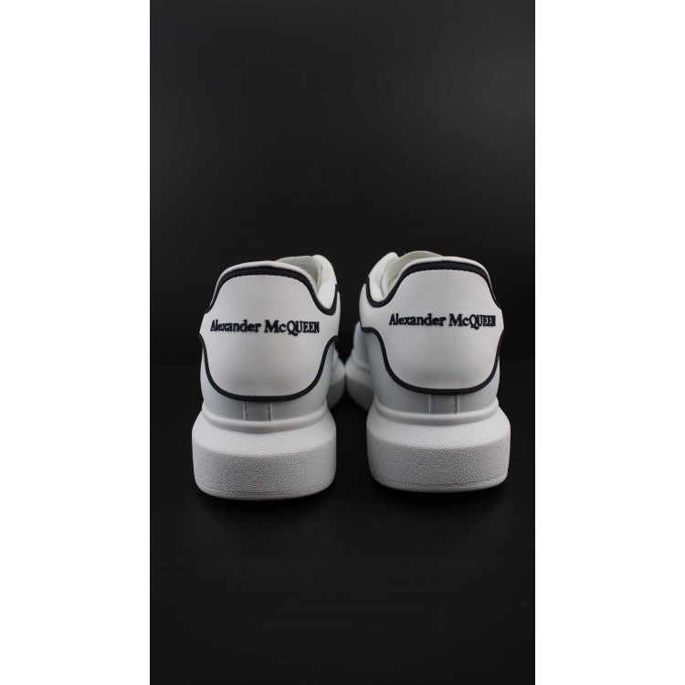 Adidasi McQueen Black Trim